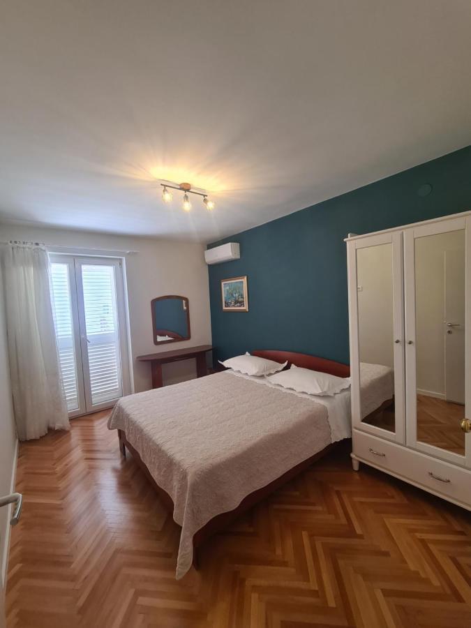 Apartment Nena & Petar Makarska Ngoại thất bức ảnh