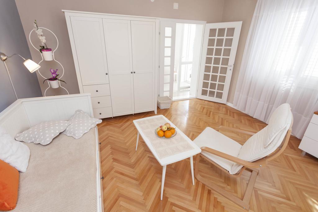 Apartment Nena & Petar Makarska Ngoại thất bức ảnh
