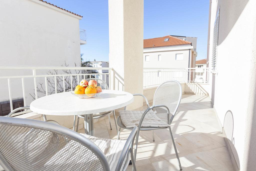Apartment Nena & Petar Makarska Ngoại thất bức ảnh