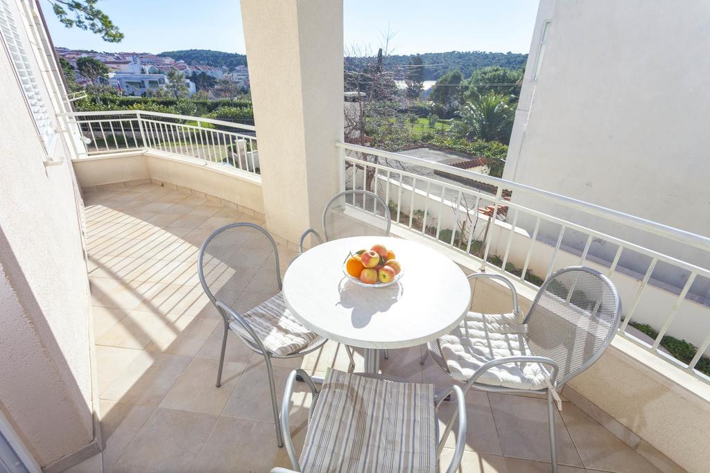 Apartment Nena & Petar Makarska Ngoại thất bức ảnh